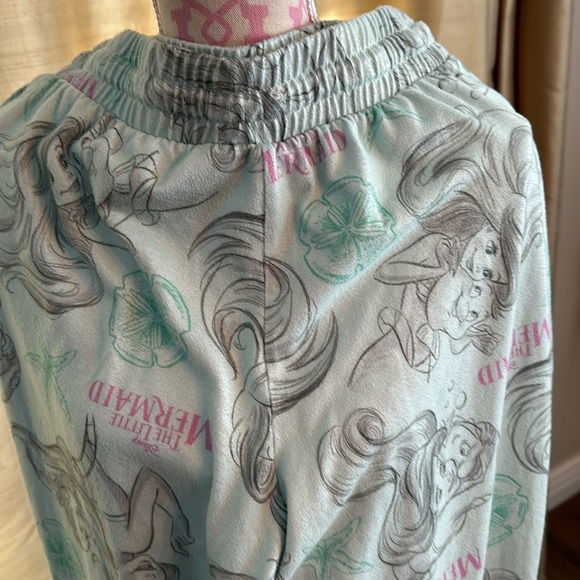 Disney princess the Little mermaid pajama bottom size 12/14 - Picture 3 of 4